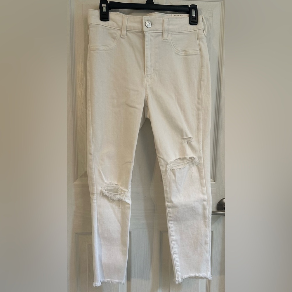 American Eagle- White Ripped Jeans